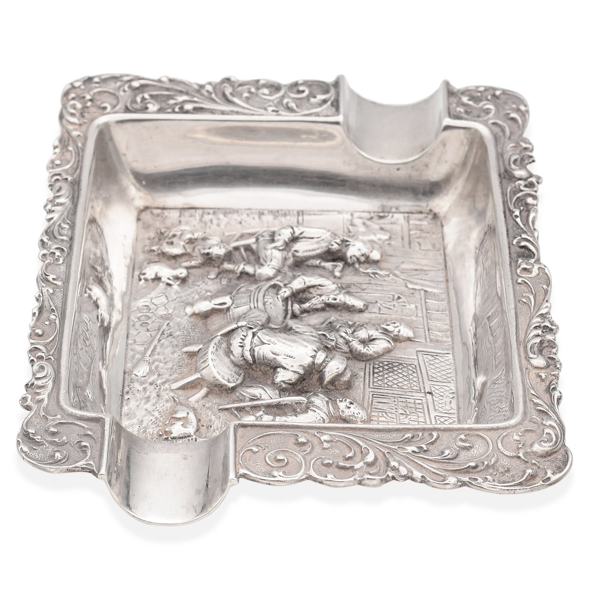 900 Silver 1949 Netherland Dutch Heavy 3D Repousse Cigarette Ashtray