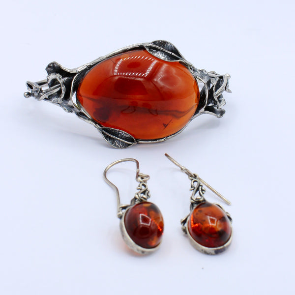 Vintage Baltic Amber Hinged Bangle and Drop Earrings in Sterling Silver