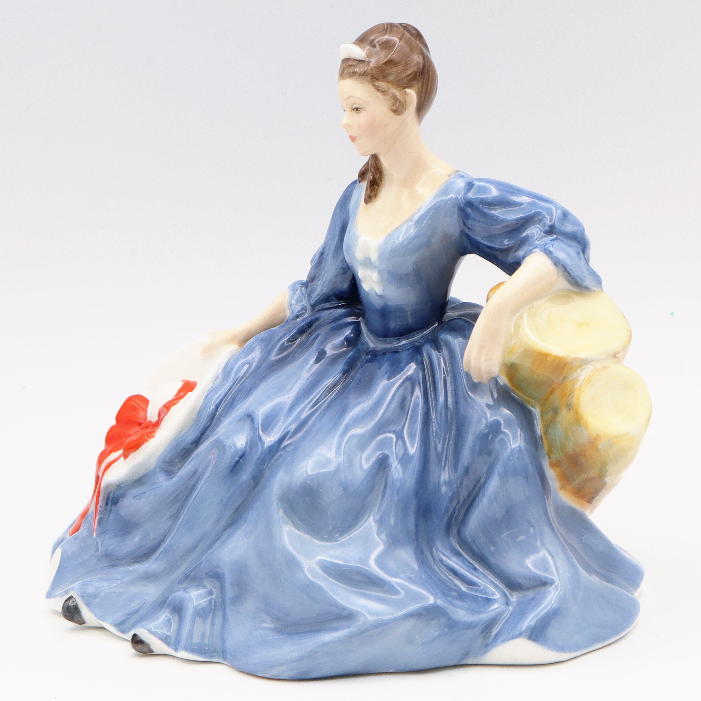 Royal Doulton England "Elyse" HN 2429 Hand-Painted Bone China Figurine