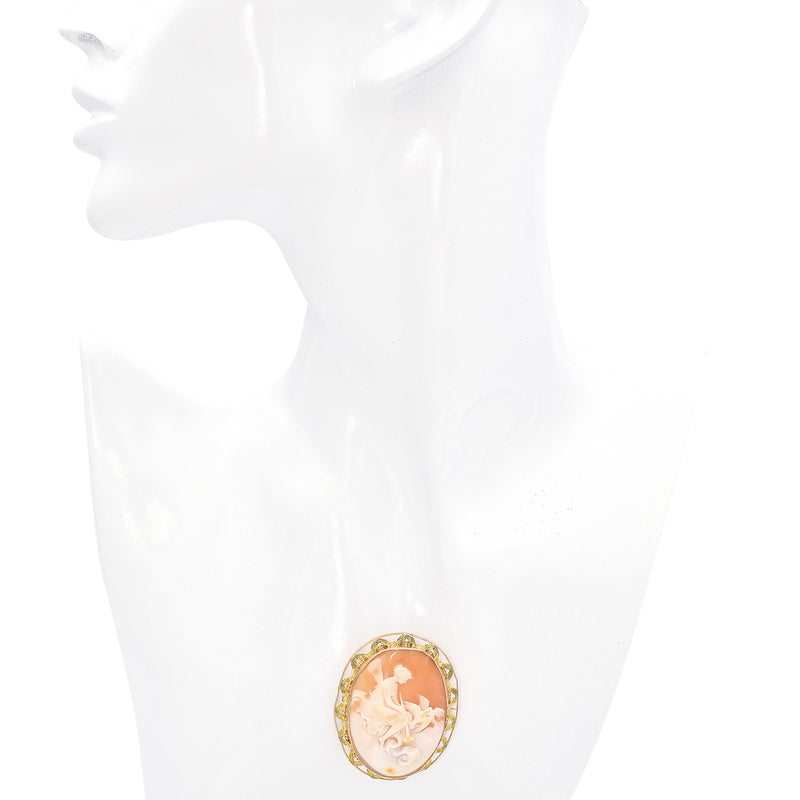 Antique Yellow Gold Cameo Psyche with Doves Brooch