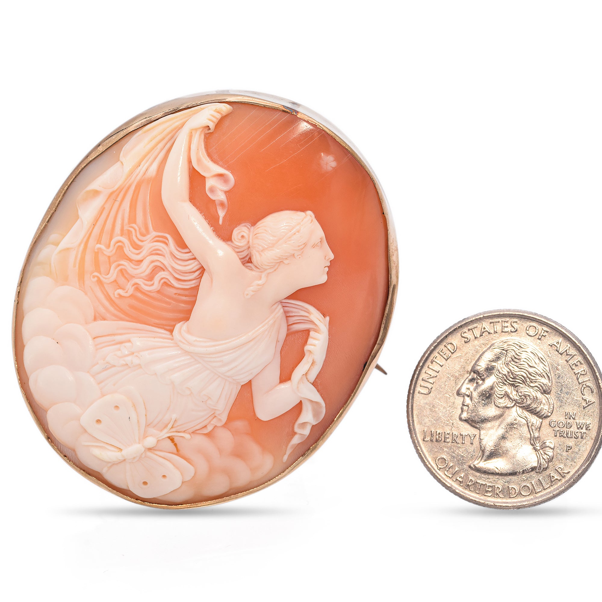 Antique 9K Yellow Gold Cameo Psyche Looking Up To The Heavens Brooch Pendant