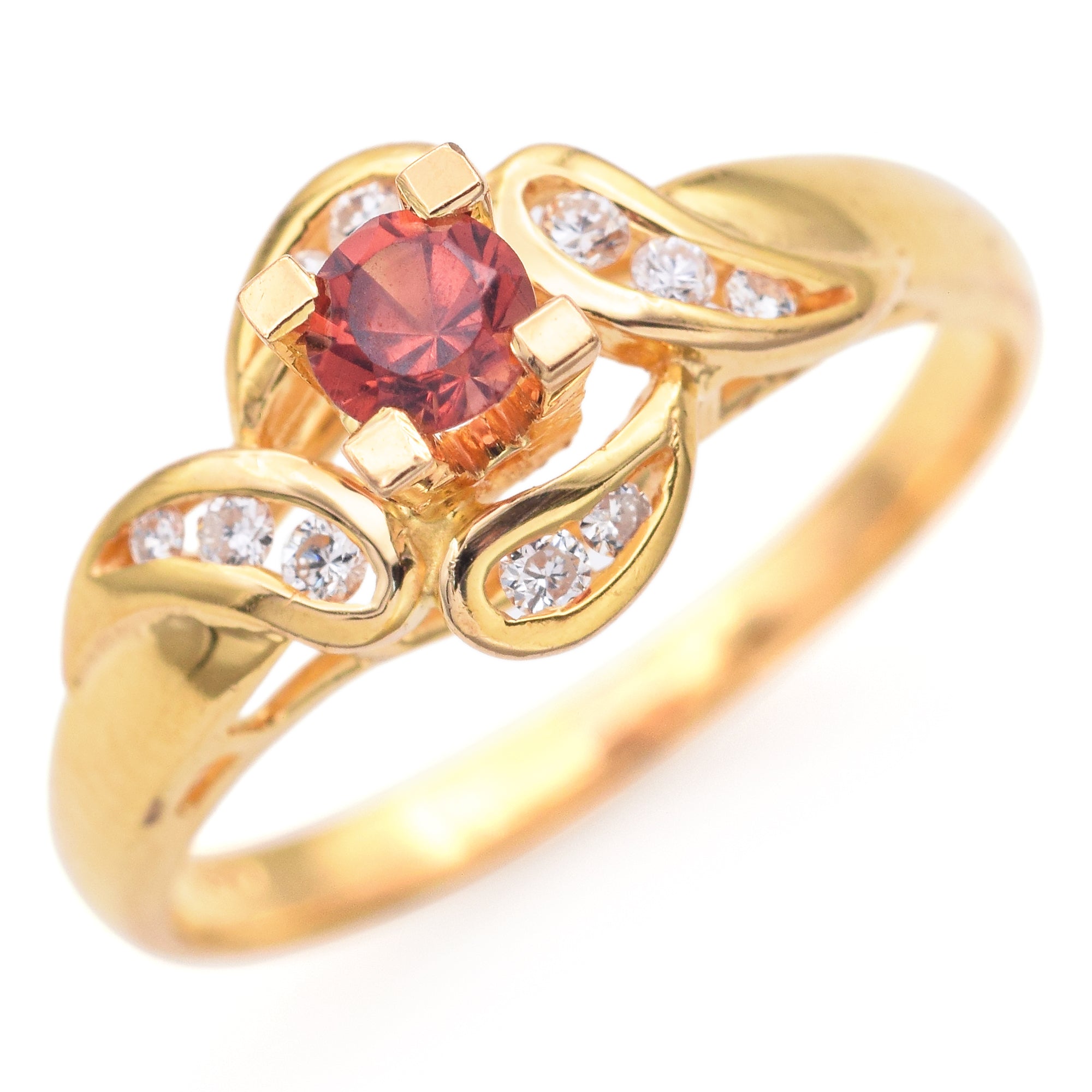 20K Yellow Gold Orange Mandarin Oval Garnet and Diamond Ring