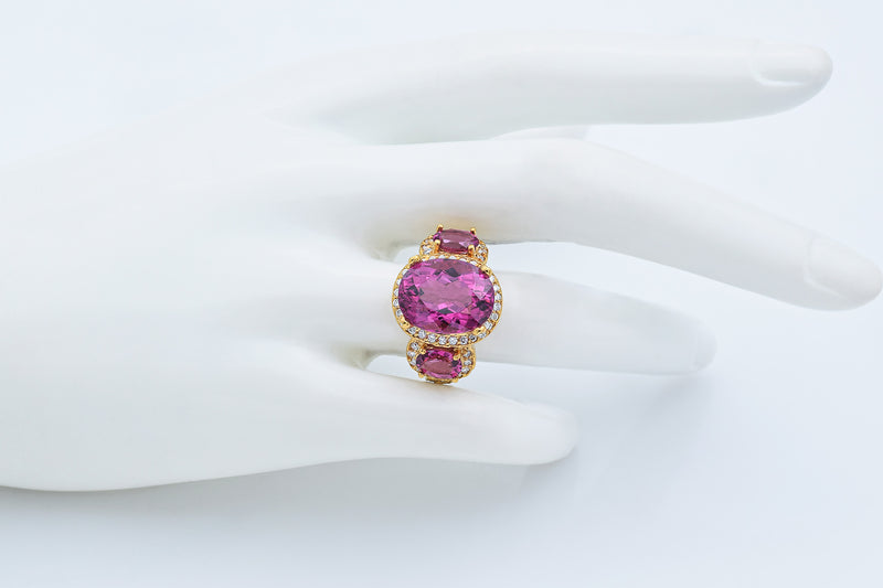 Estate 18K Yellow Gold 6.00 TCW Rubellite & 0.70 TCW Diamond Cocktail Ring