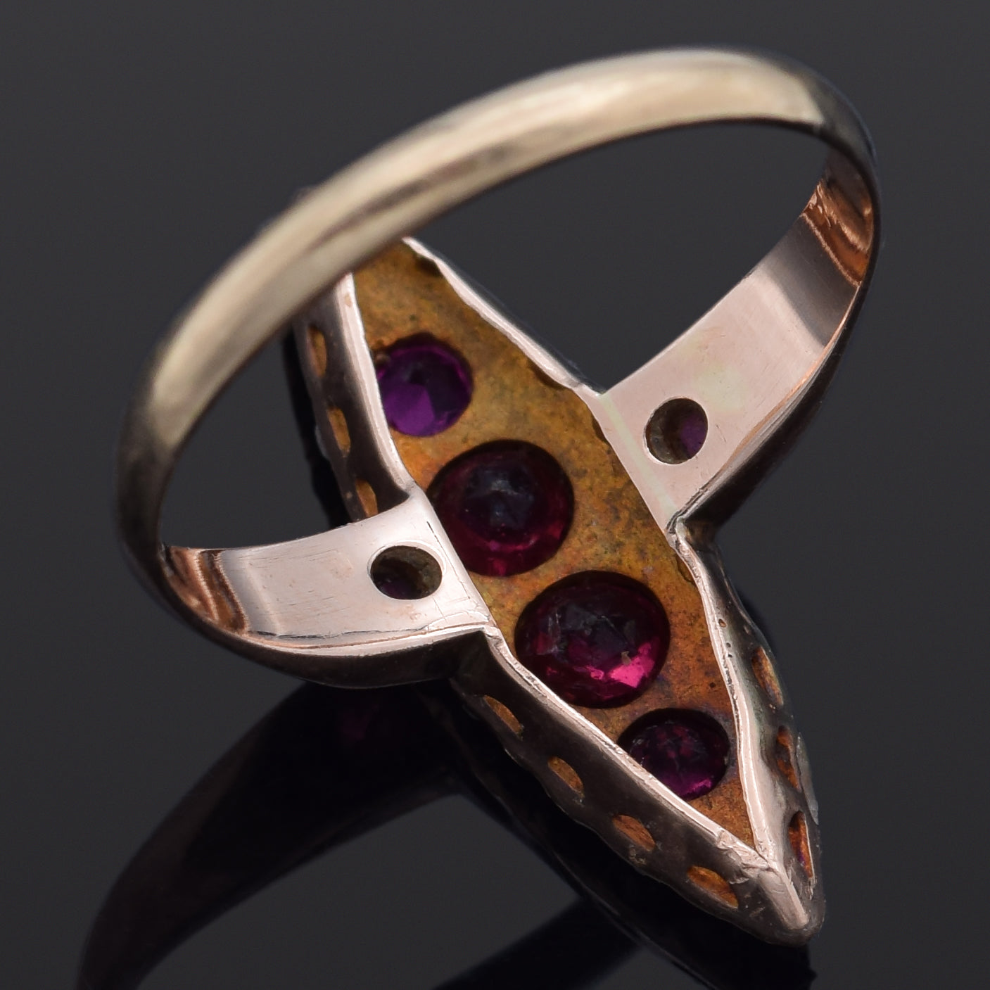 Antique Ruby & 0.39 TCW Rose Cut Diamond 14K Yellow Gold Cocktail Ring Size 6.5