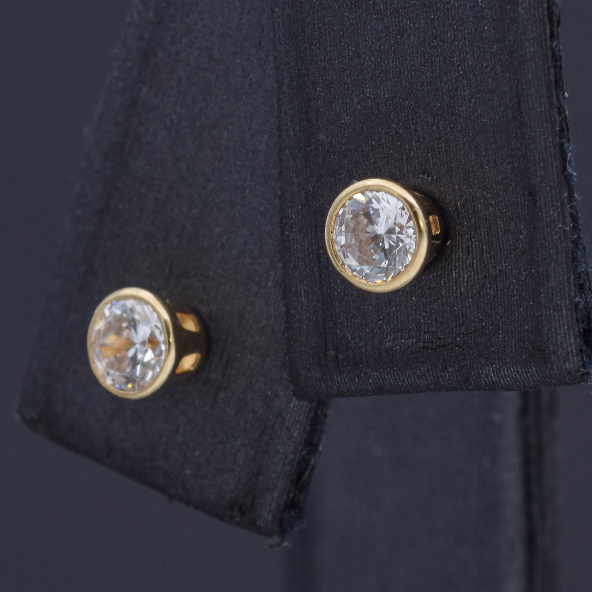 Estate 14K Yellow Gold Cubic Zirconia Stud Earrings 4 mm