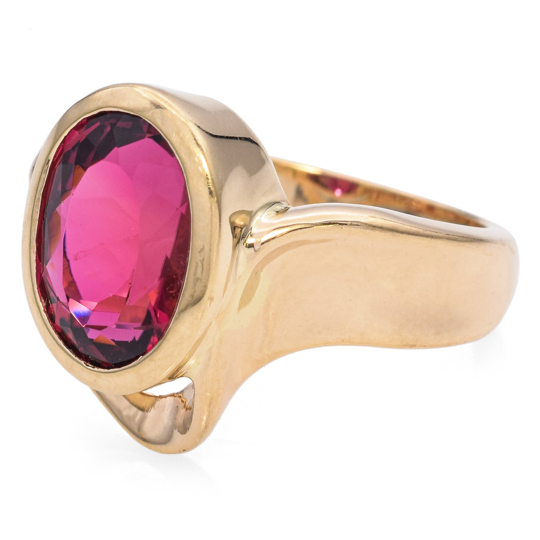 14K Yellow Gold 10 Ct Tourmaline & 0.15 TCW Diamond Cocktail Ring