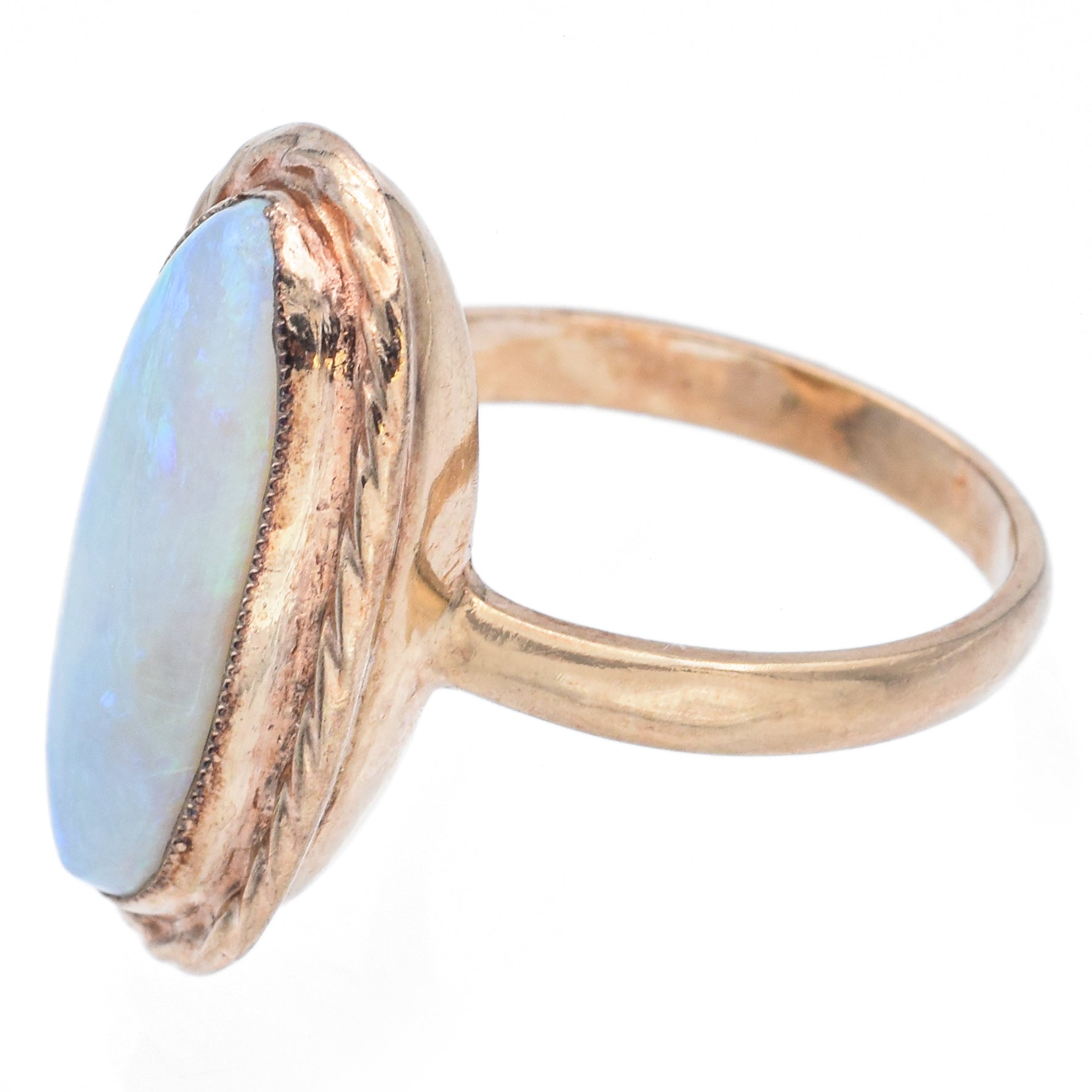 Vintage 14K Yellow Gold Opal Oval Cabochon Cocktail Ring Size 7