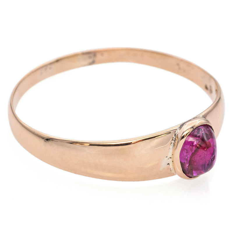 Vintage 14K Yellow Gold Ruby Band Ring