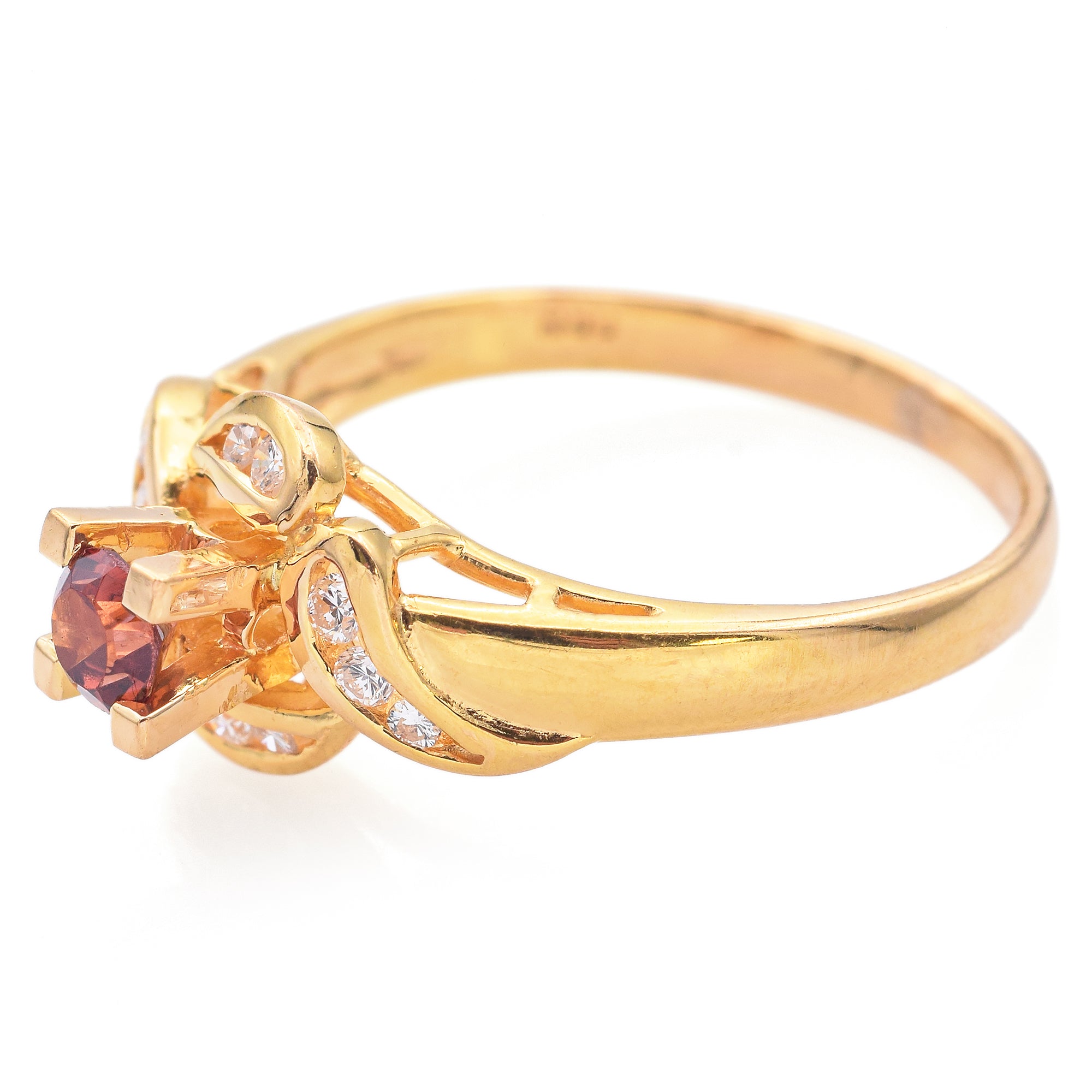 20K Yellow Gold Orange Mandarin Oval Garnet and Diamond Ring