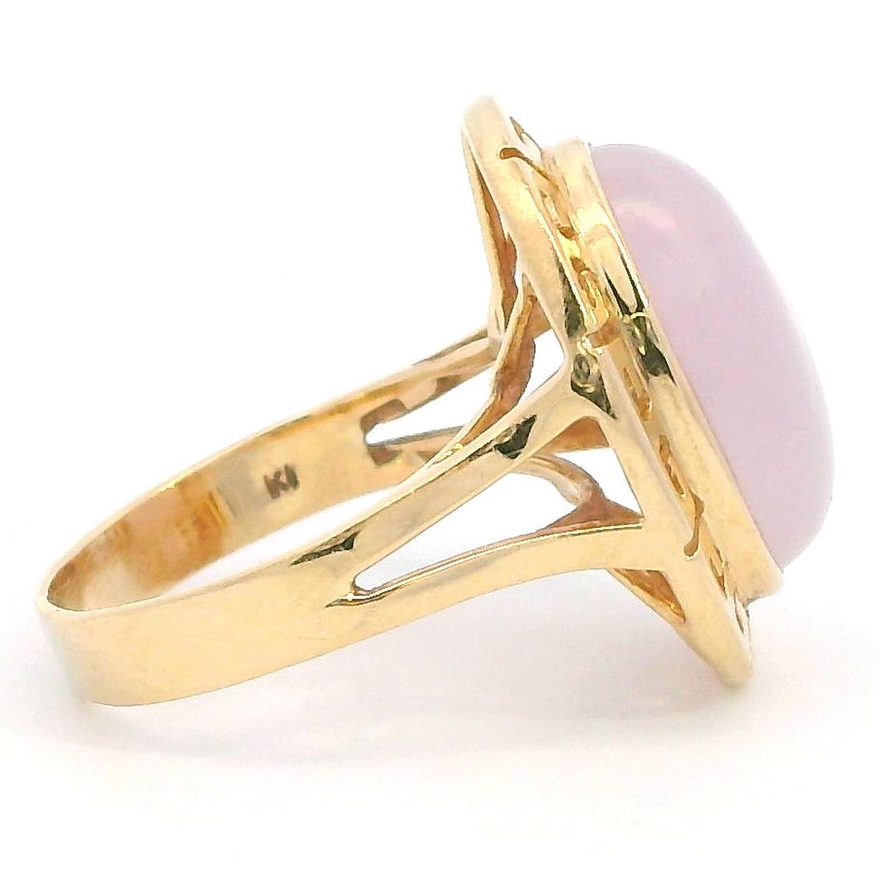 14K Yellow Gold Lavender Jade Greek Key Bezel Cocktail Ring