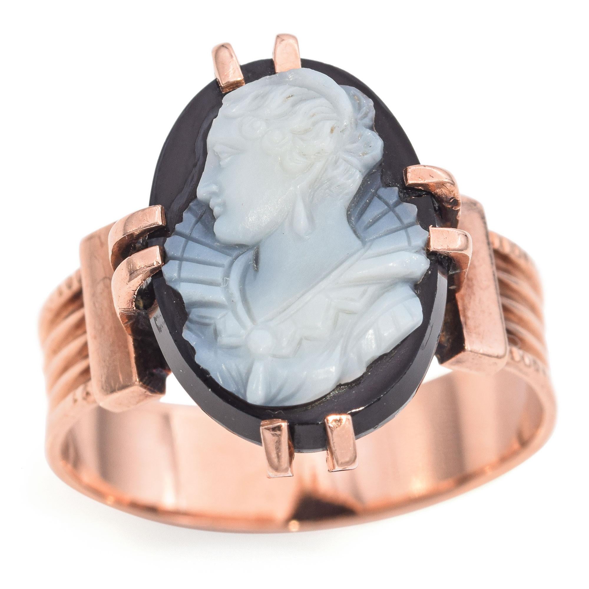 Antique Victorian Gold Hardstone Cameo Ring