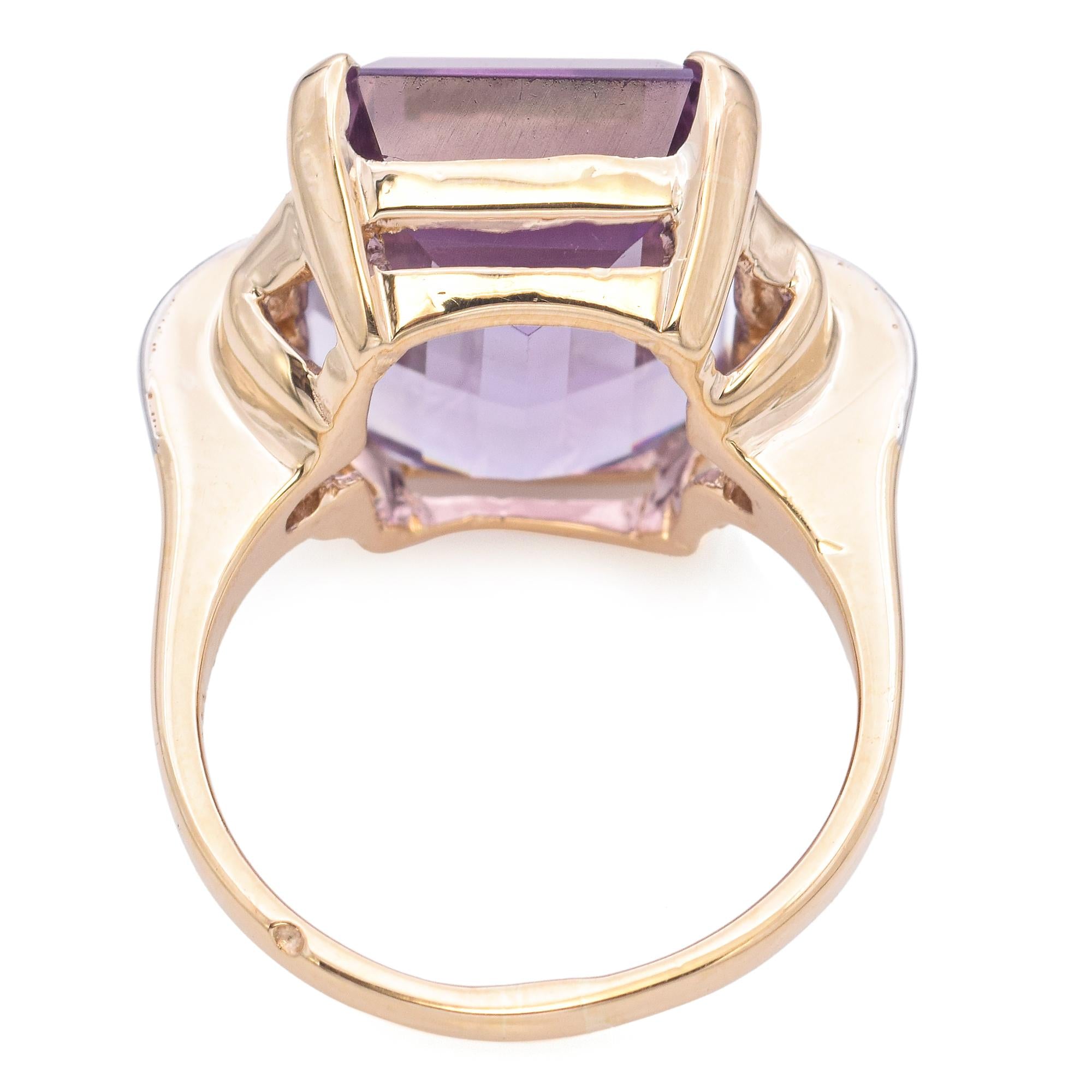 Vintage Retro Yellow Gold Amethyst Cocktail Ring