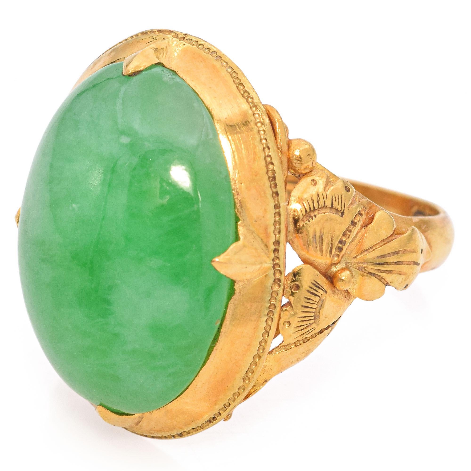 Vintage 22K Yellow Gold Large Green Jade Cabochon Statement Ring