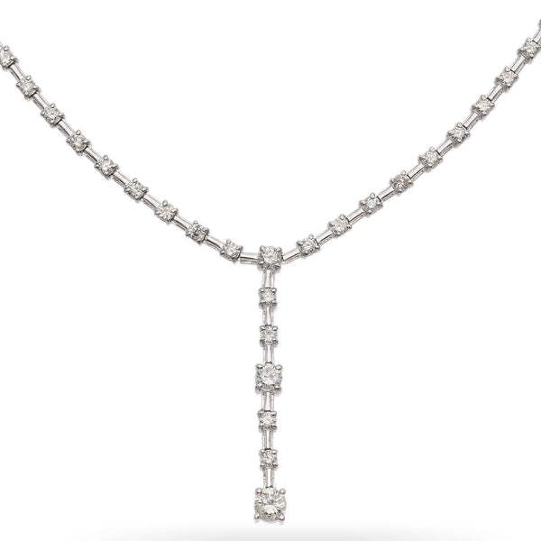 18k White Gold Diamond Drop Necklace