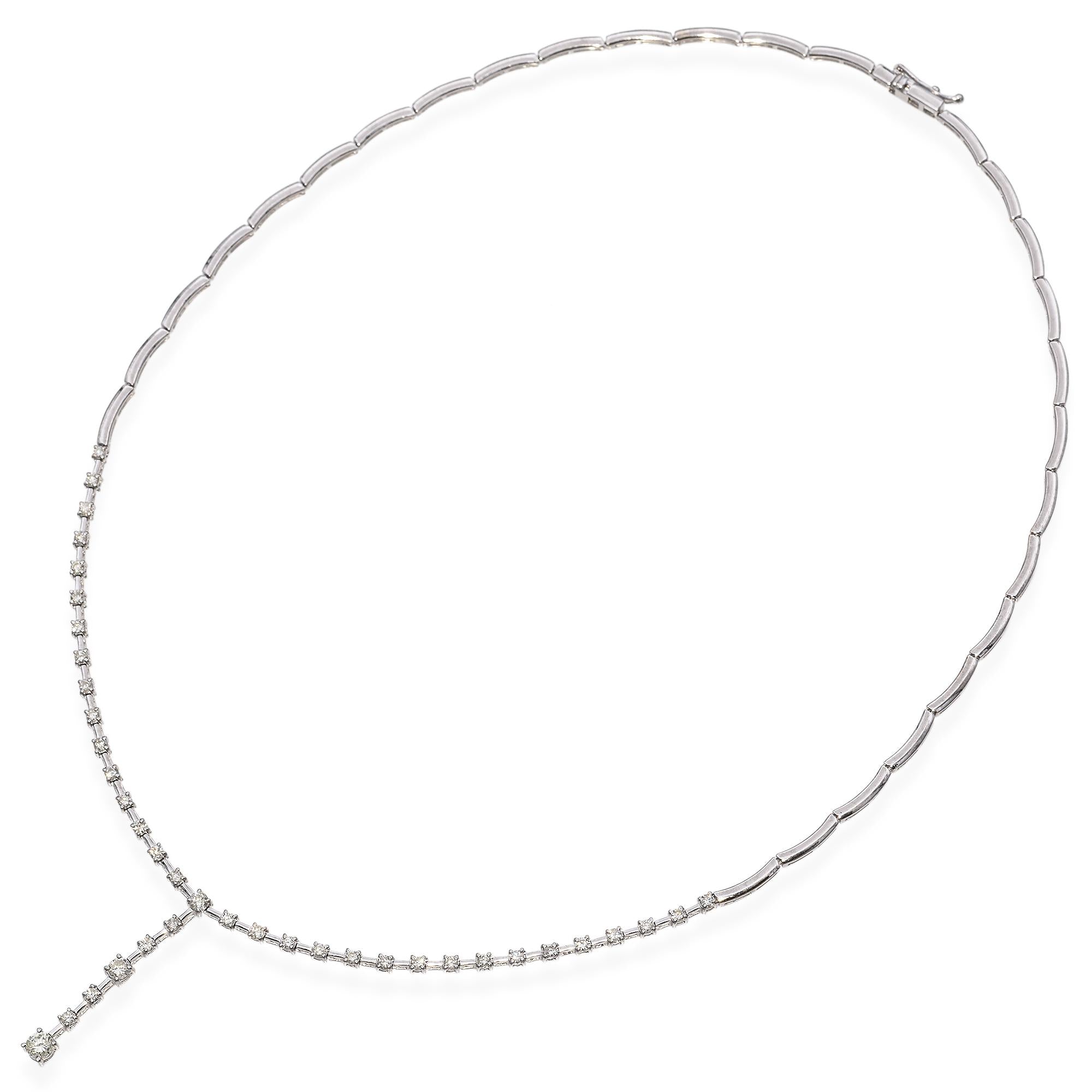 18k White Gold Diamond Drop Necklace