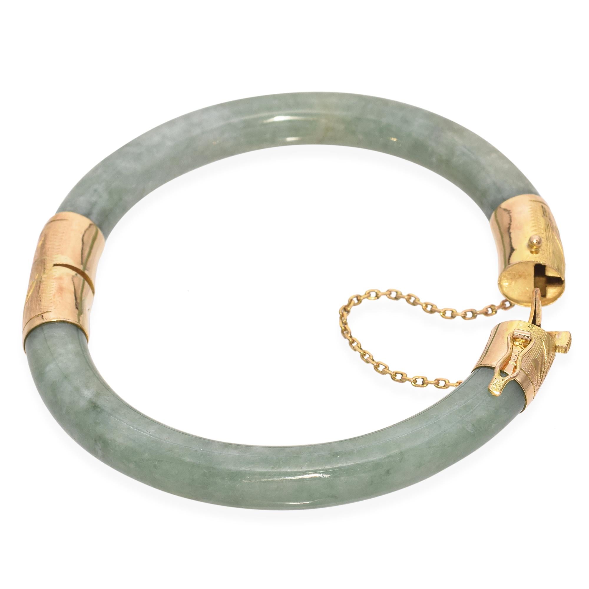 Vintage Yellow Gold Hinged Jade Bangle Bracelet