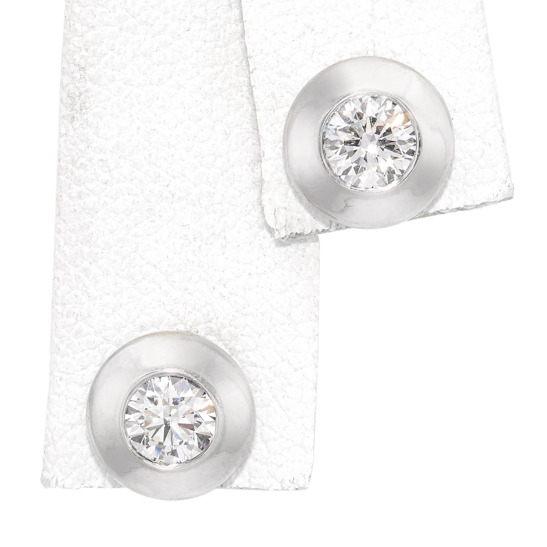 14K White Gold Diamond Stud Earrings