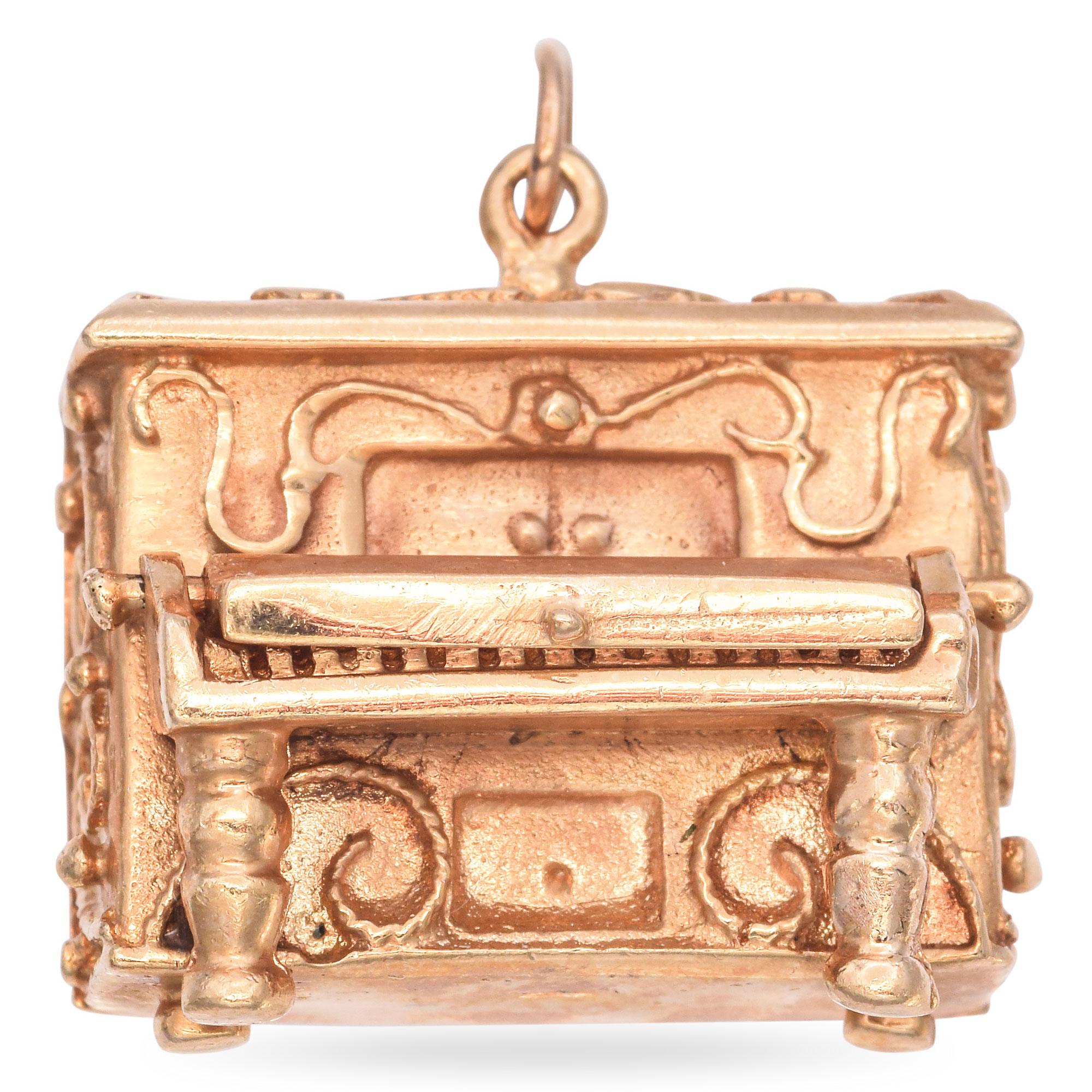 Vintage Yellow Gold Piano Charm