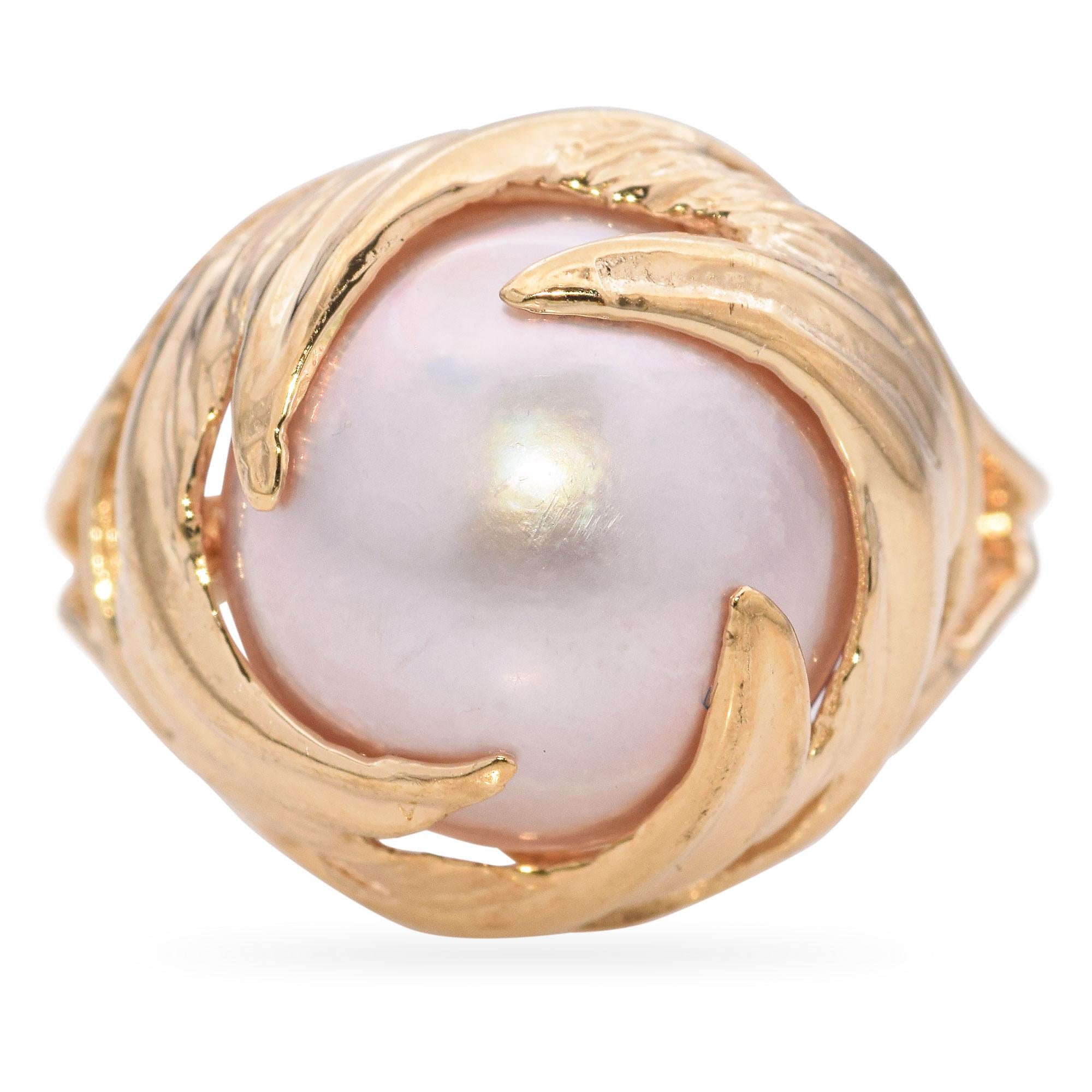 Vintage 10K Yellow Gold Mabe Pearl Floral Cocktail Ring