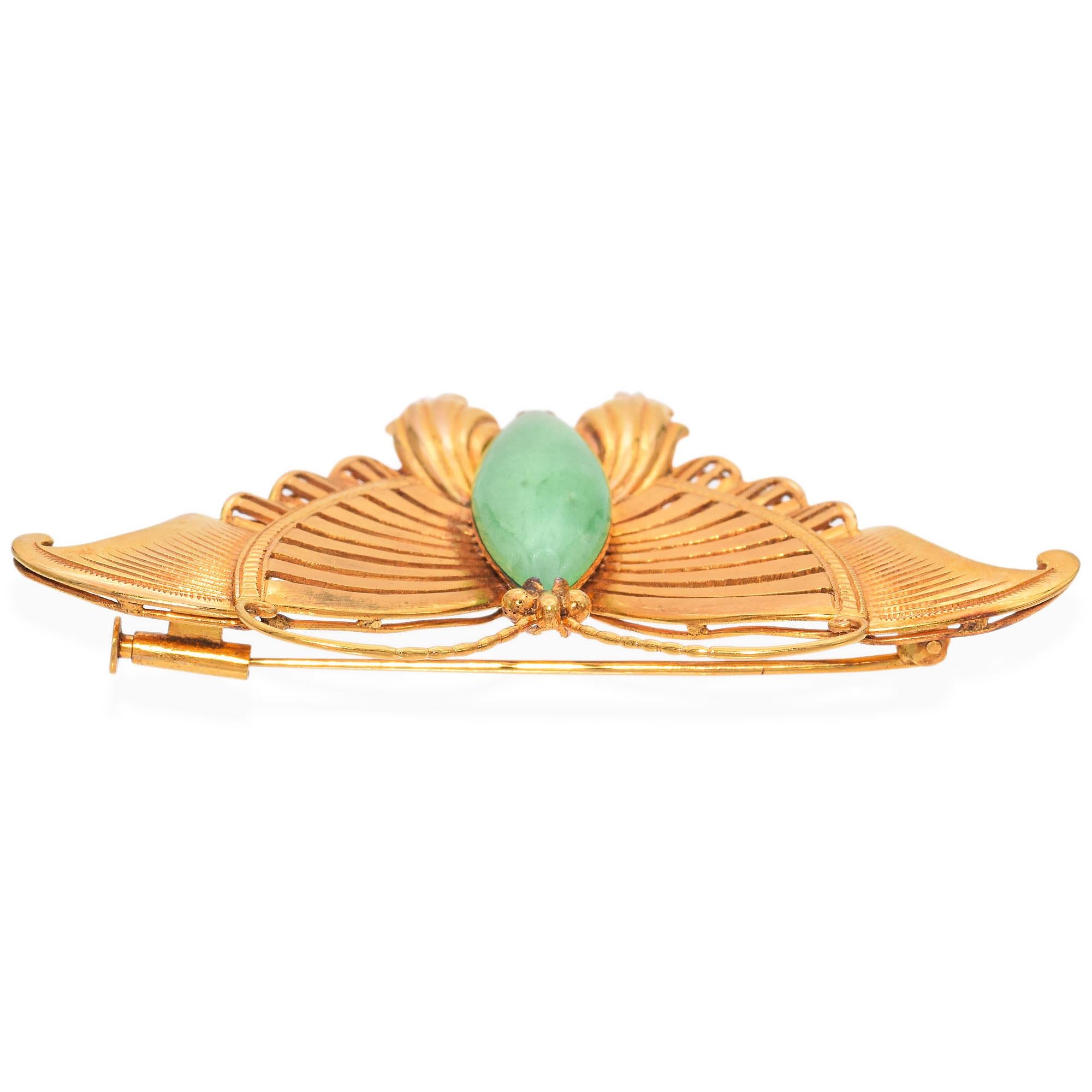 Vintage 14K Yellow Gold Jade Butterfly Brooch