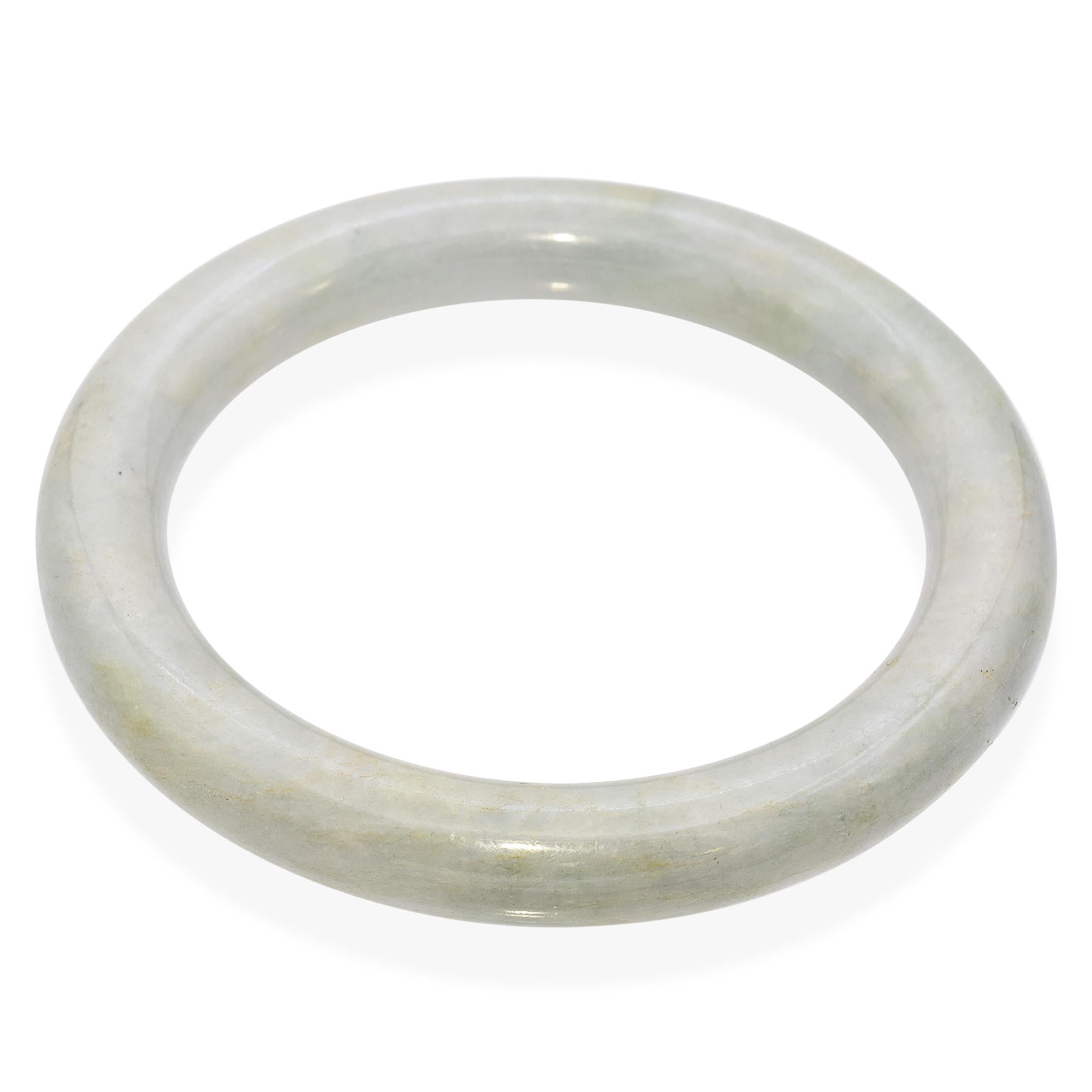 1920s Mottled Green Light Gray Jadeite Jade Bangle Bracelet