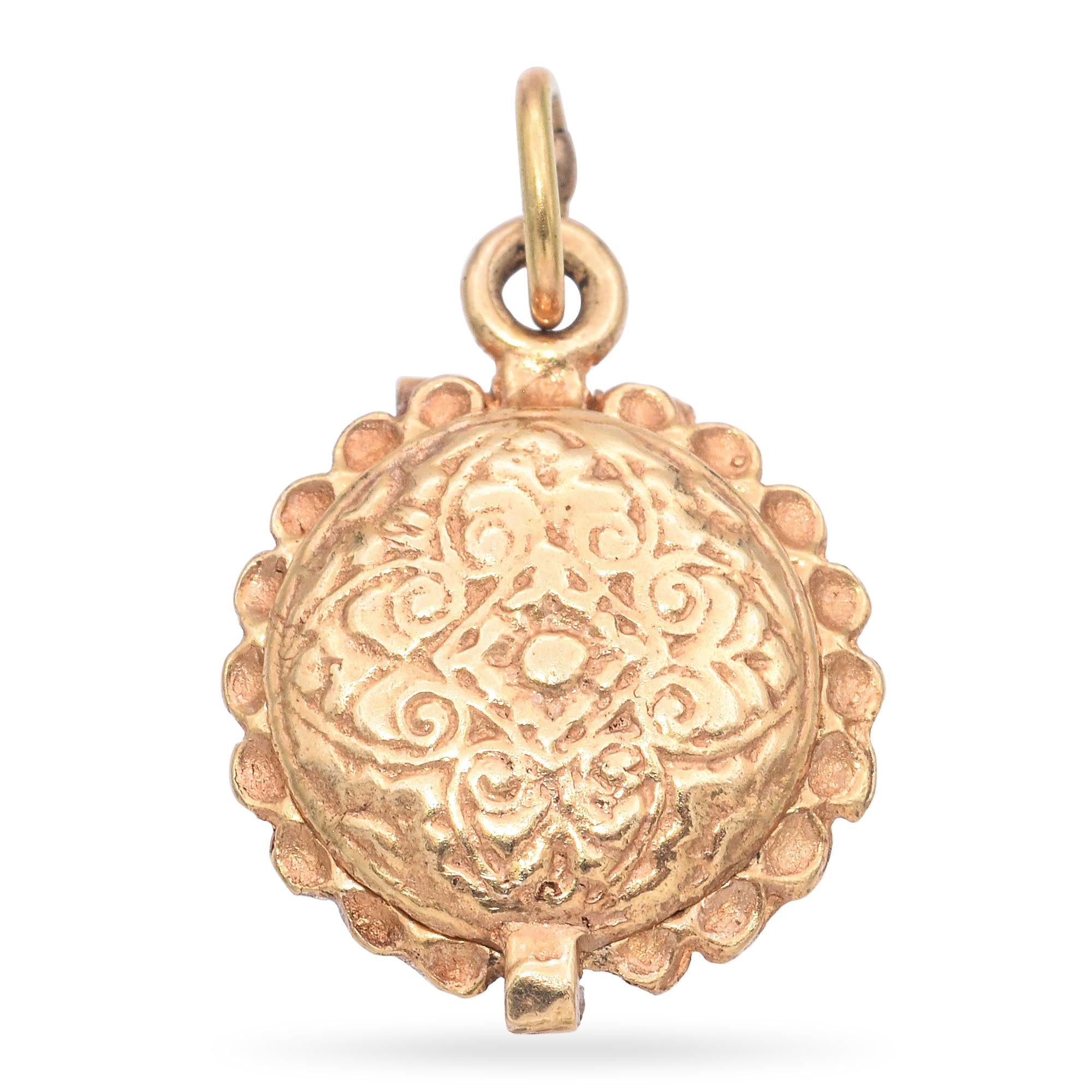 14K Yellow Gold Round Locket Charm Pendant