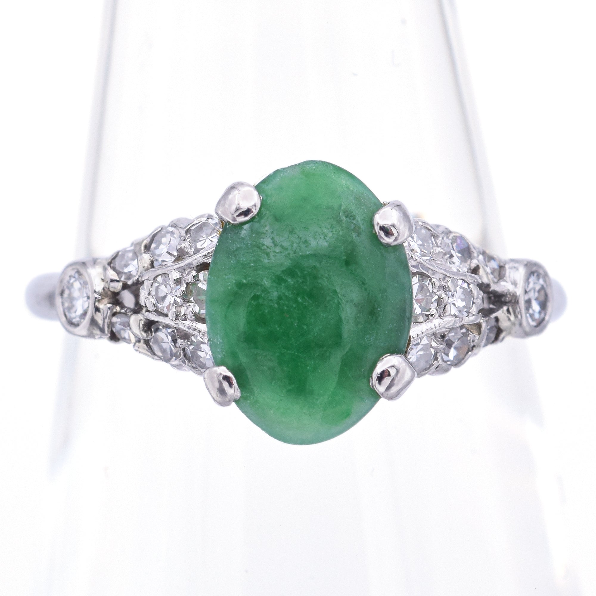 Vintage Granat Platinum 1.35 Ct Green Jade & Diamond Band Ring Size 5