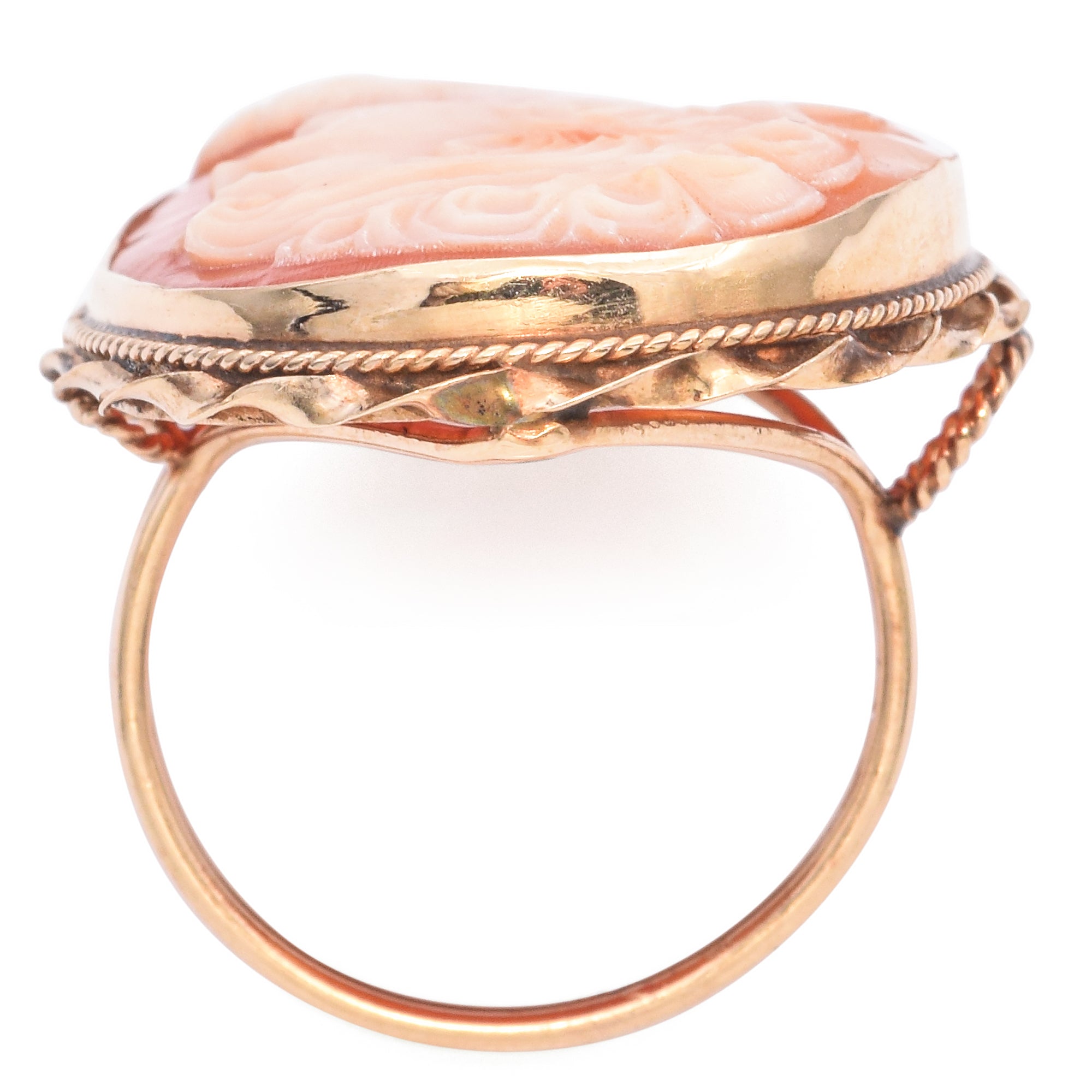 Antique14K Yellow Gold Cameo Shell Cocktail Ring Size 6.5