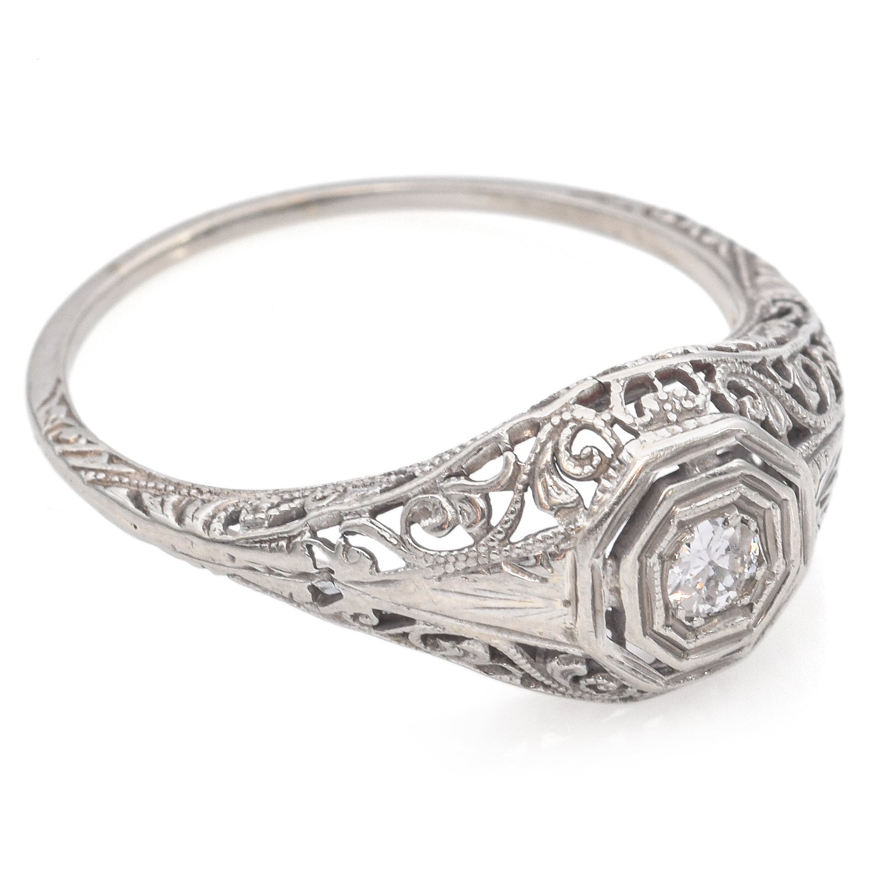 Antique Art Deco 18K White Gold Diamond Band Ring