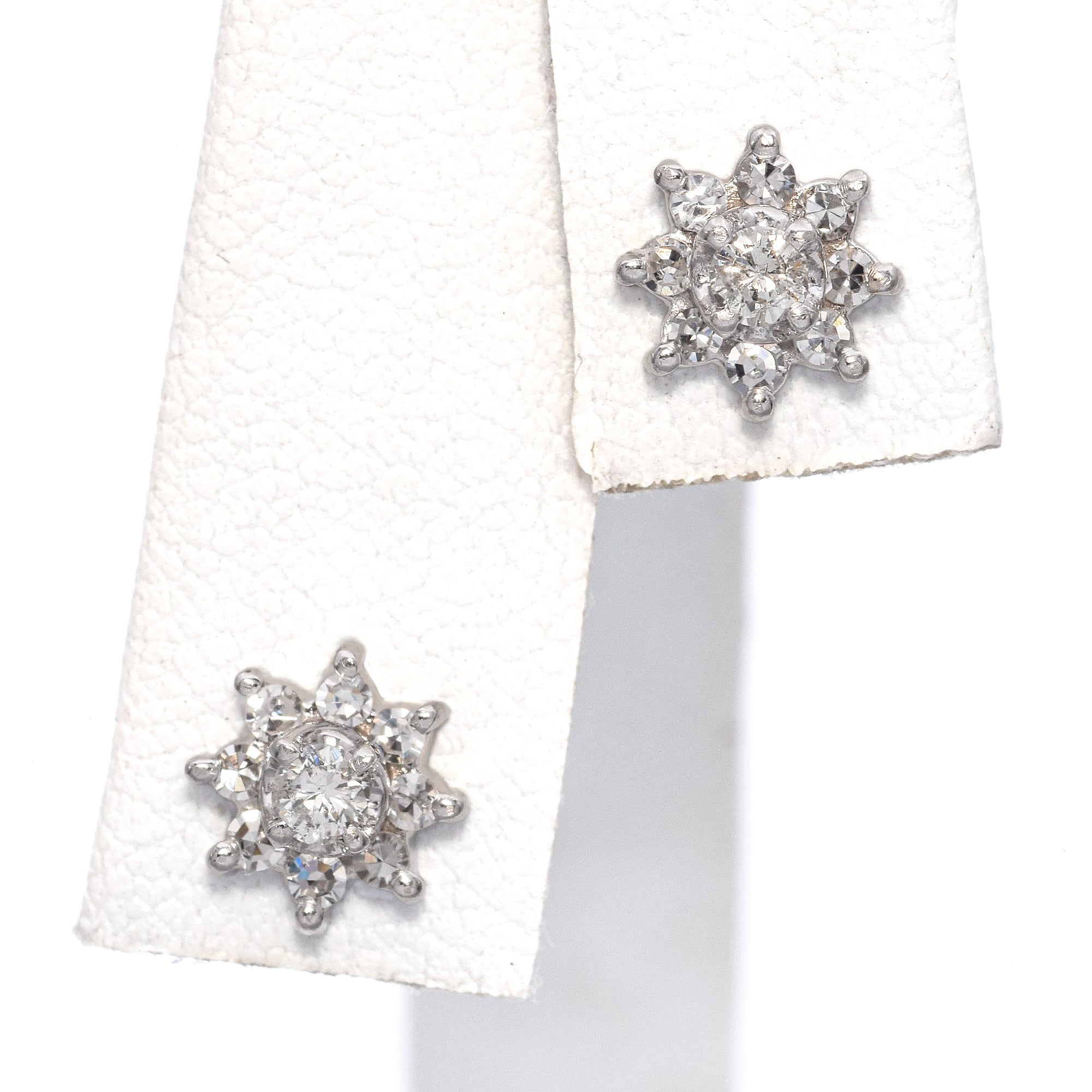 14K White Gold Diamond Halo Stud Earrings