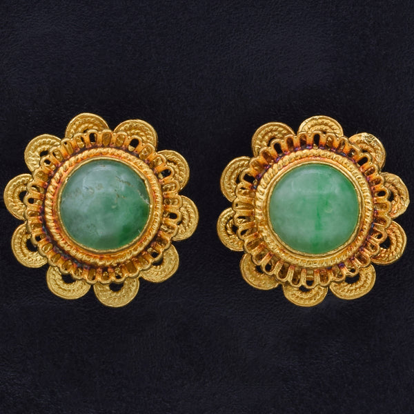 Antique 22K Yellow Gold Green Jade Round Screwback Stud Earrings