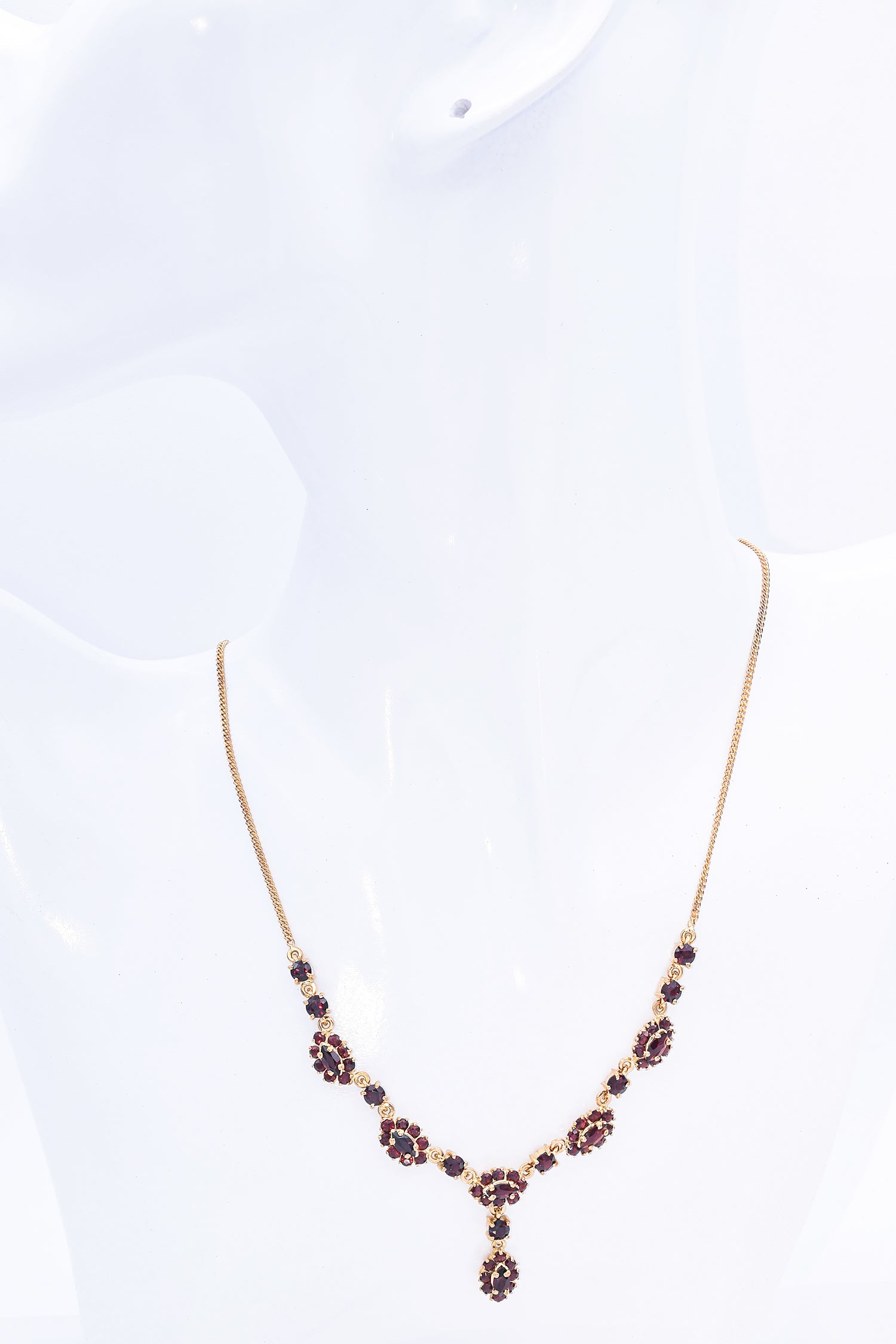 Vintage 18K Yellow Gold Garnet Y Drop Necklace 16 Inches