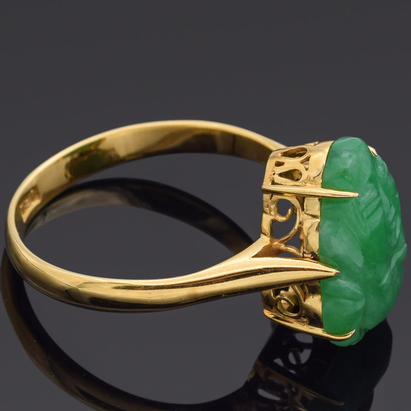 Vintage Green Jade 18K Yellow Gold Carved Buddha Band Ring Size 5.5