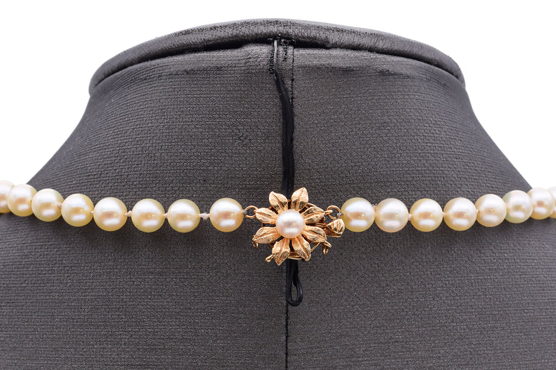 Vintage 14K Yellow Gold Pearl Floral Clasp Beaded Strand Necklace