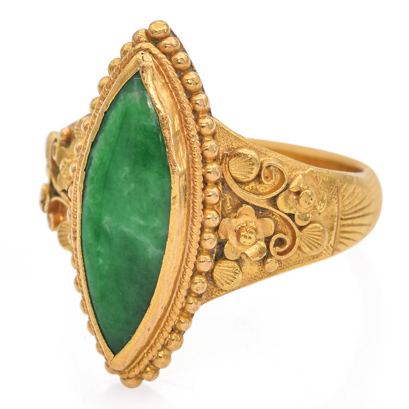 Vintage Yellow Gold 2.17 Ct Green Jade Cocktail Ring Size 5.25